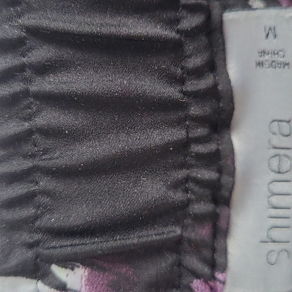 Shimera Black and Purple feather Patterned Pajama pants. Size M - Picture 5 of 7